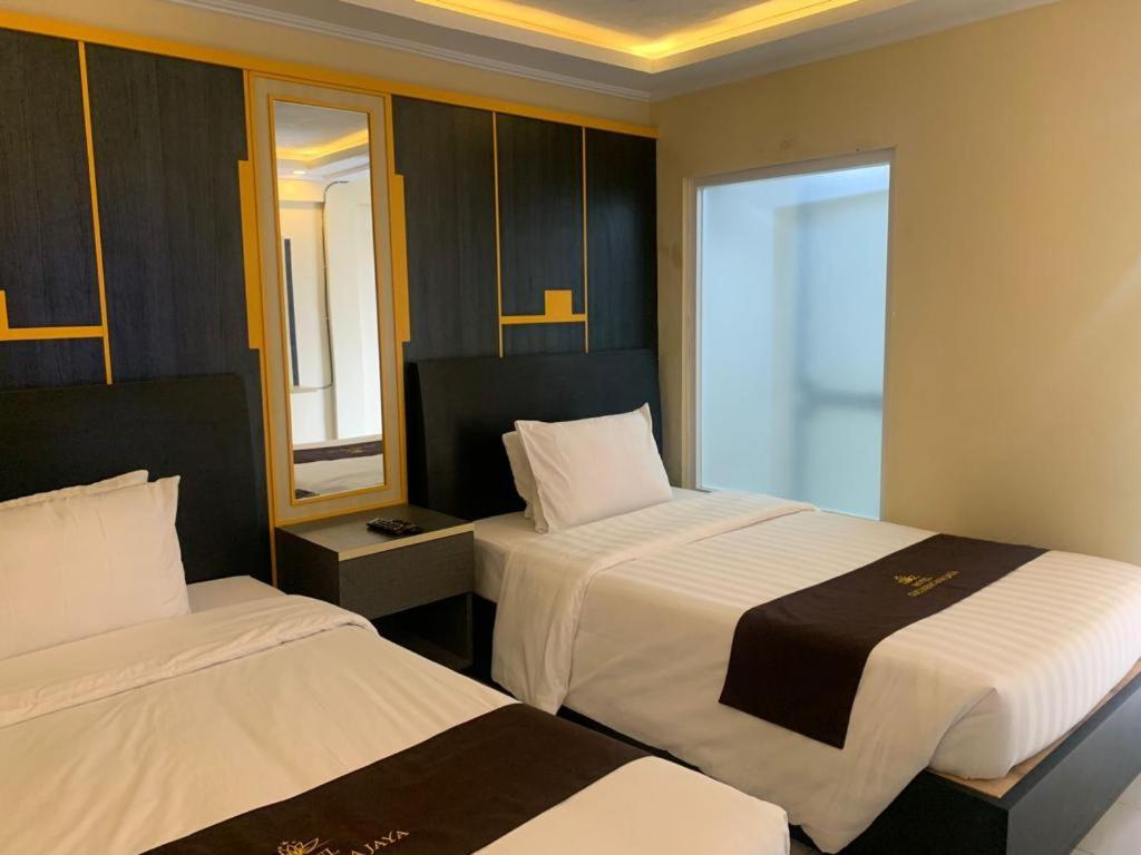 Hotel Guci Kencana Jaya Tuwel Extérieur photo